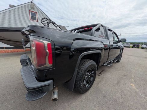 Used 2016 GMC Sierra 1500 SLT w/ All Terrain X Edition AWD/4WD image 8