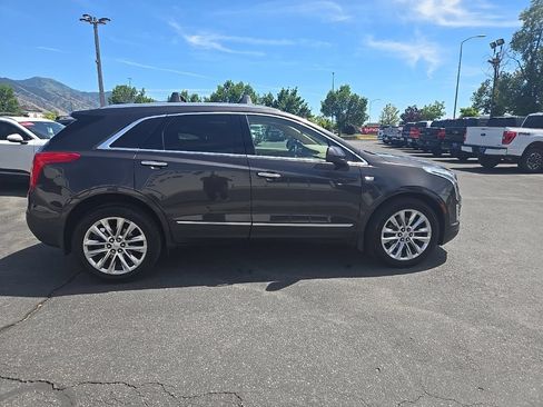 Used 2018 Cadillac XT5 Platinum w/ Driver Assist Package AWD/4WD image 4