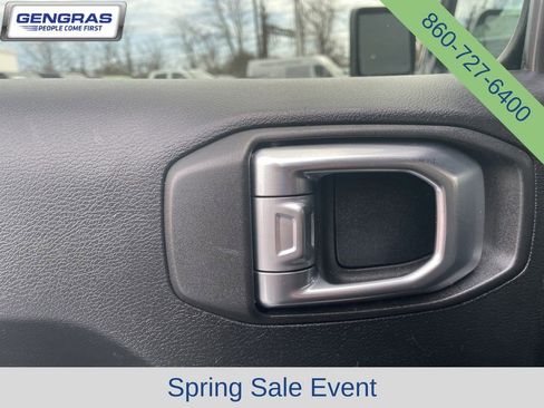 Used 2018 Jeep Wrangler Unlimited Sport S AWD/4WD image 29