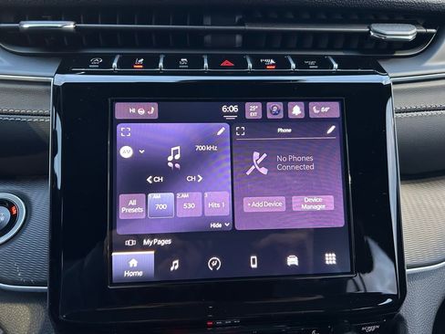 New 2025 Jeep Grand Cherokee 4WD image 13