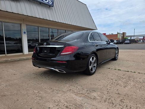 Used 2019 Mercedes-Benz E 300 image 8