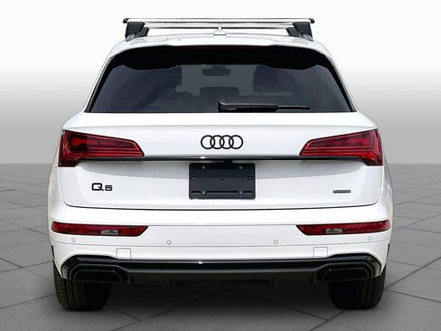 Used 2024 Audi Q5 2.0T Premium w/ Summer of Audi Package AWD/4WD image 5