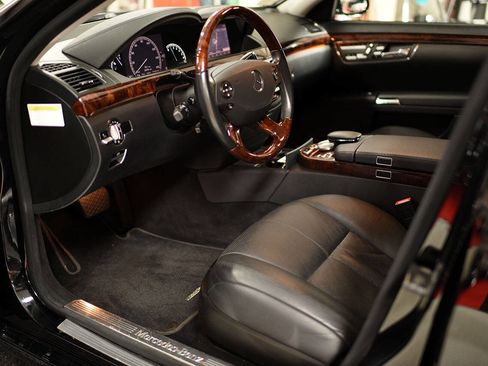 Used 2008 Mercedes-Benz S 550 4MATIC image 21