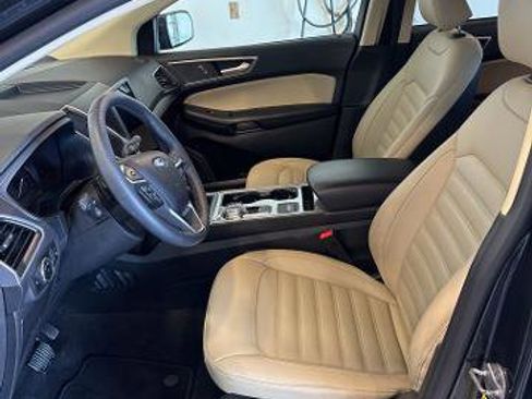 Certified 2024 Ford Edge SEL w/ Convenience Package image 5