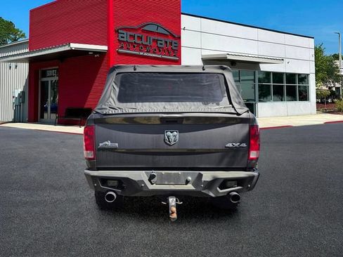 Used 2019 RAM 1500 Big Horn AWD/4WD image 3