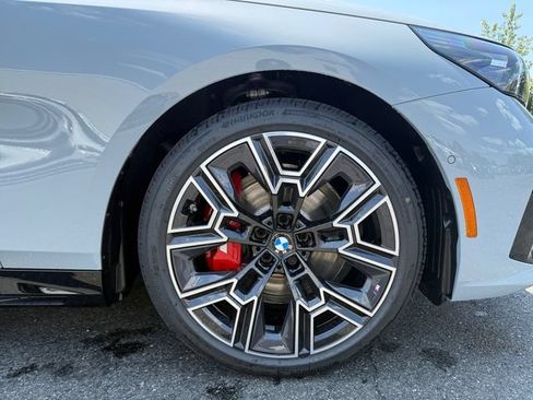 New 2027 BMW 540i xDrive w/ M Sport Package AWD/4WD image 16