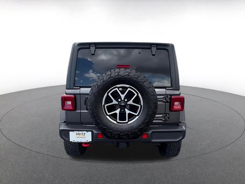 Used 2025 Jeep Wrangler Unlimited Rubicon AWD/4WD image 12