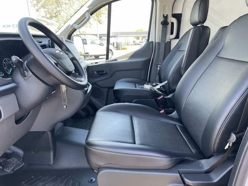 New 2025 Ford Transit 250 Low Roof image 18