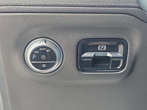 Used 2023 Mercedes-Benz EQS 450+ Sedan w/ AMG Line Exterior Package image 23