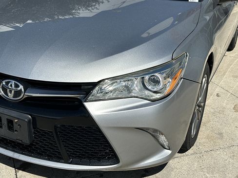 Used 2017 Toyota Camry SE FWD image 10