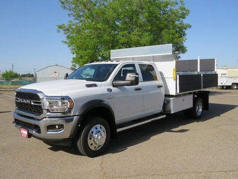 New 2023 RAM 5500 Tradesman w/ Chrome Appearance Group image 7