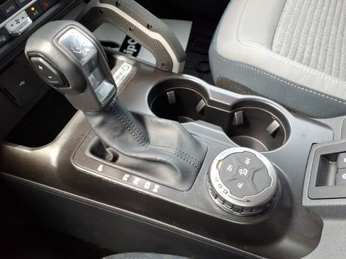 Used 2023 Ford Bronco Outer Banks AWD/4WD image 24