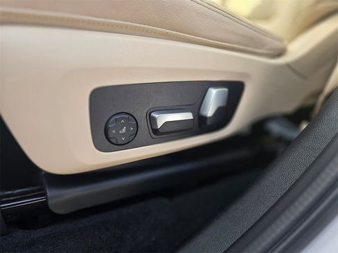 Used 2022 BMW X3 xDrive30i w/ Convenience Package image 28