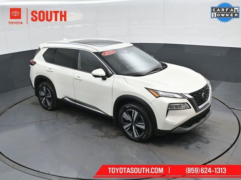 Used 2021 Nissan Rogue SL w/ Premium Package image 49