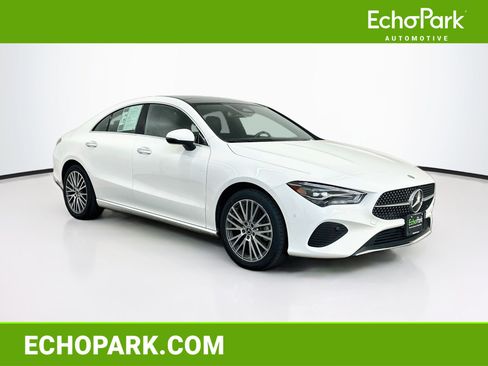 Used 2025 Mercedes-Benz CLA 250 4MATIC image 1