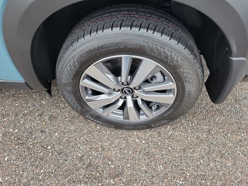 New 2026 Nissan Pathfinder SL FWD image 6