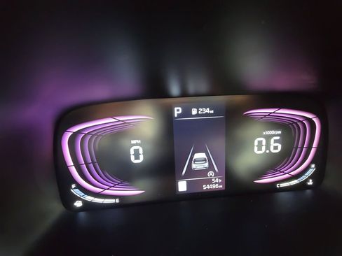 Used 2023 Kia Soul LX w/ LX Technology Package image 12