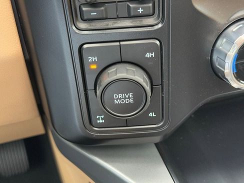 New 2026 Ford F350 Lariat w/ Lariat Ultimate Package image 32