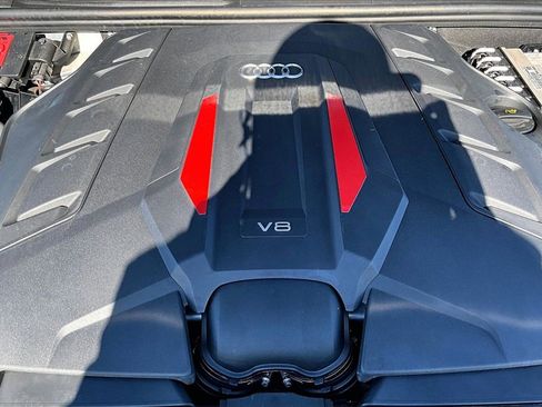 Used 2021 Audi SQ7 Prestige w/ Prestige Package image 31