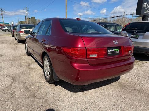 Used 2005 Honda Accord EX image 3