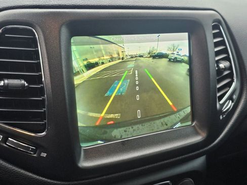 Used 2018 Jeep Compass Trailhawk w/ Leather Interior Group image 41