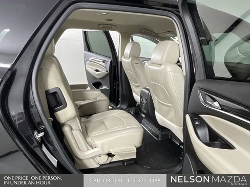 Used 2020 Buick Enclave Essence image 15