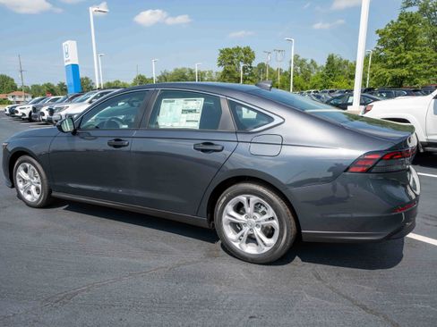New 2025 Honda Accord LX image 4