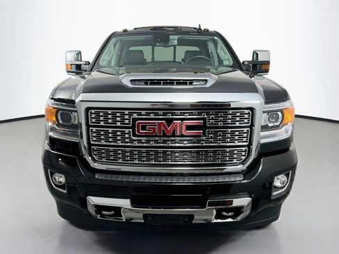 Certified 2018 GMC Sierra 3500 Denali w/ Duramax Plus Package AWD/4WD image 2