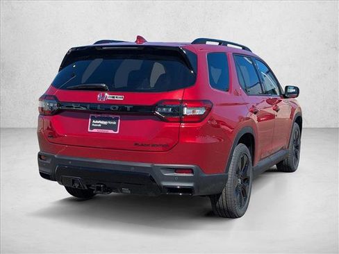 New 2026 Honda Pilot Black Edition image 2