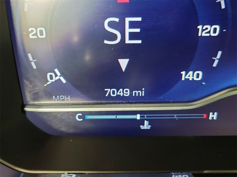 Used 2023 Chevrolet Silverado 1500 LT image 22