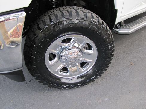 Used 2023 RAM 2500 Tradesman w/ Chrome Appearance Group image 34