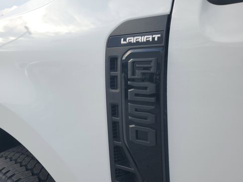 New 2026 Ford F250 Lariat w/ Black Appearance Package AWD/4WD image 10