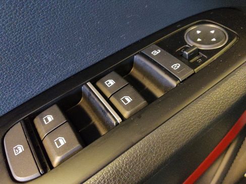 Used 2024 Kia Soul GT-Line image 27