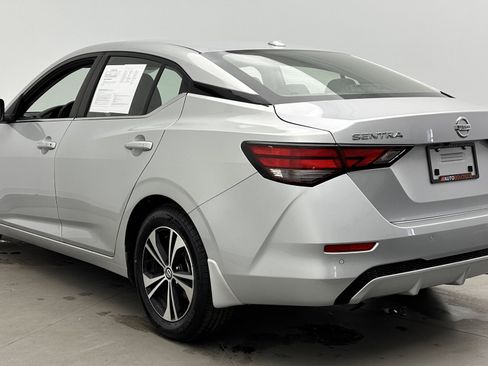 Used 2023 Nissan Sentra SV image 5