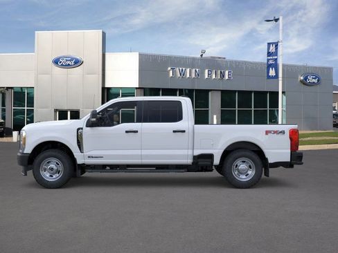 New 2025 Ford F350 XL w/ FX4 Off-Road Package AWD/4WD image 3