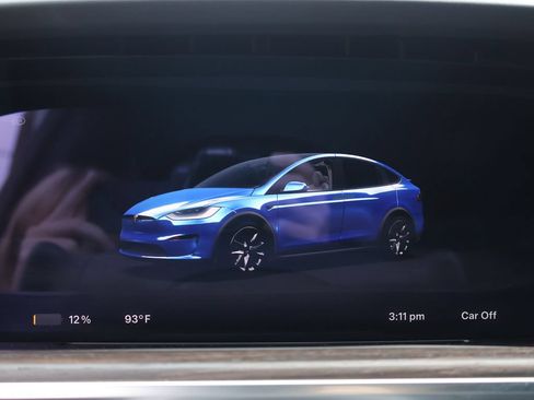 Used 2022 Tesla Model X AWD/4WD image 35