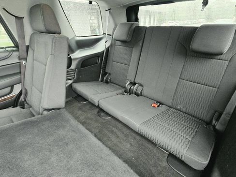 Used 2017 Chevrolet Tahoe LS w/ All-Season Package AWD/4WD image 12