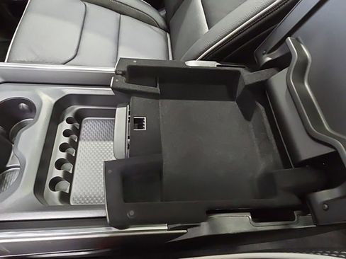 New 2026 RAM 1500 Laramie w/ Night Edition AWD/4WD image 29