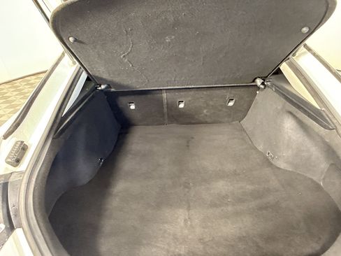 Used 2018 Kia Stinger Premium image 33