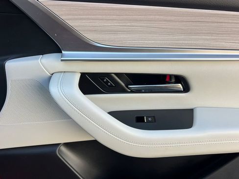 Certified 2024 MAZDA CX-90 Plug-In Hybrid w/ Premium Plus image 22