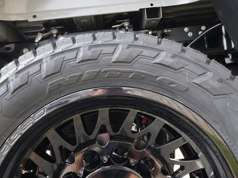 Used 2026 Ford F450 Platinum image 40