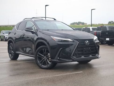 Used 2025 Lexus NX 450h+ AWD w/ Towing Package (2000 Lbs) image 2