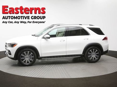 Used 2025 Mercedes-Benz GLE 450e 4MATIC image 59