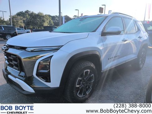 Used 2024 Chevrolet Equinox Premier FWD image 1