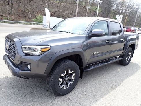 Certified 2023 Toyota Tacoma TRD Off-Road image 7
