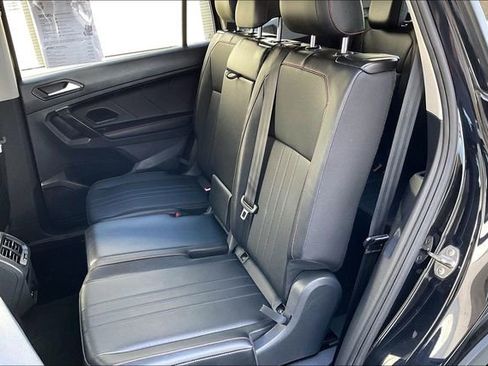Used 2024 Volkswagen Tiguan Wolfsburg Edition image 25