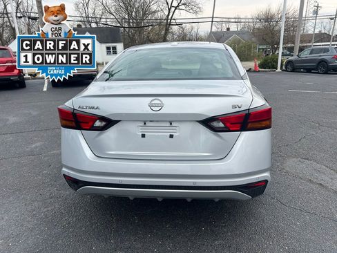 Used 2024 Nissan Altima 2.5 SV FWD image 7