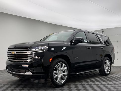 Used 2023 Chevrolet Tahoe High Country AWD/4WD image 2