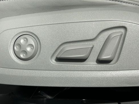 Used 2023 Audi A4 2.0T allroad Premium Plus w/ Premium Plus Package image 33