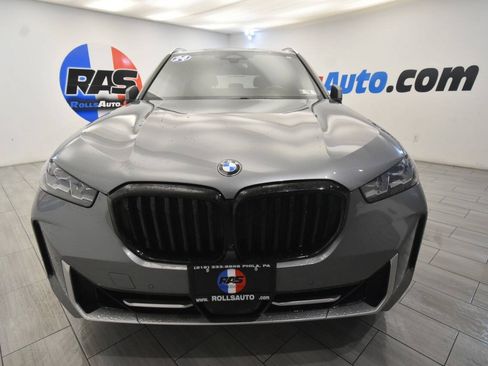 Used 2024 BMW X5 xDrive40i w/ Premium Package AWD/4WD image 8